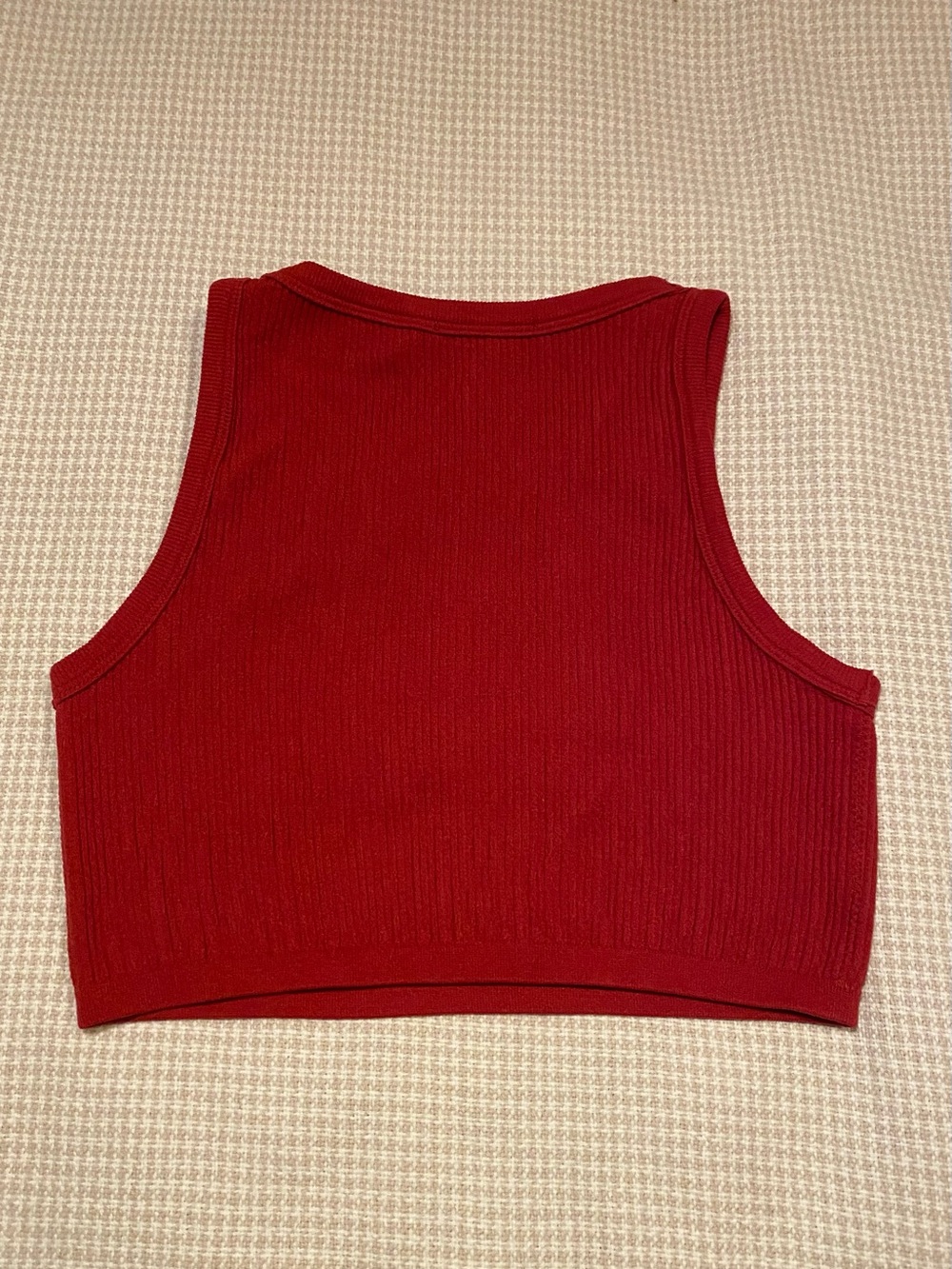 Essential Ribbed Red Crop Tank - Picture 3 of 5